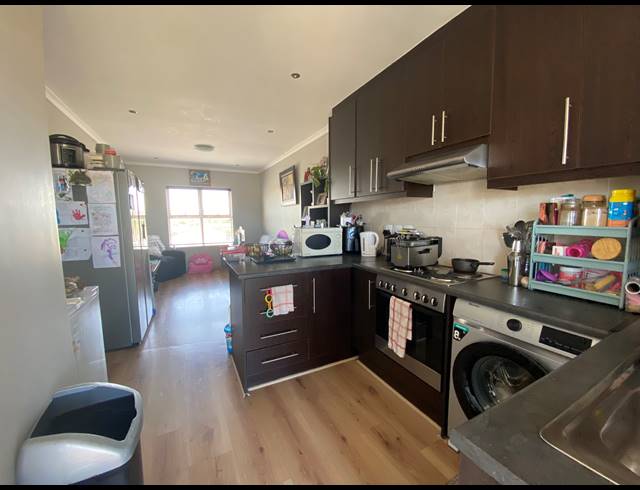 2 BEDROOM APARTMENT SOLD IN MELKBOSSTRAND CENTRAL